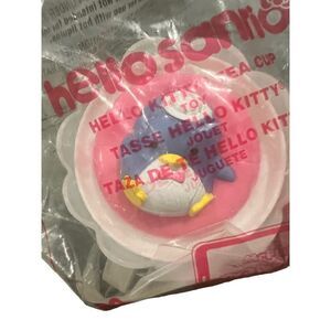 Hello Kitty Tea Cup Figure  2017